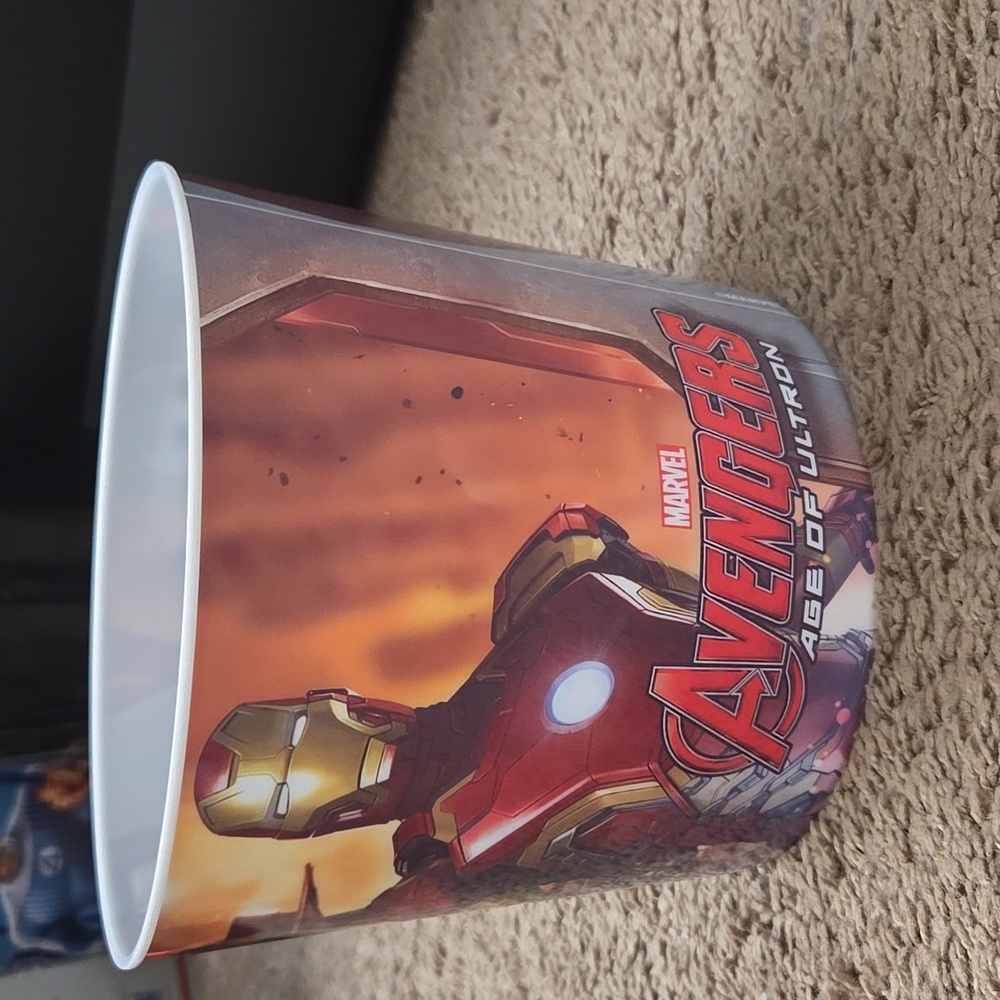 Marvel Avengers Popcorn Bucket Collectible Movie Theater Tin Merch New